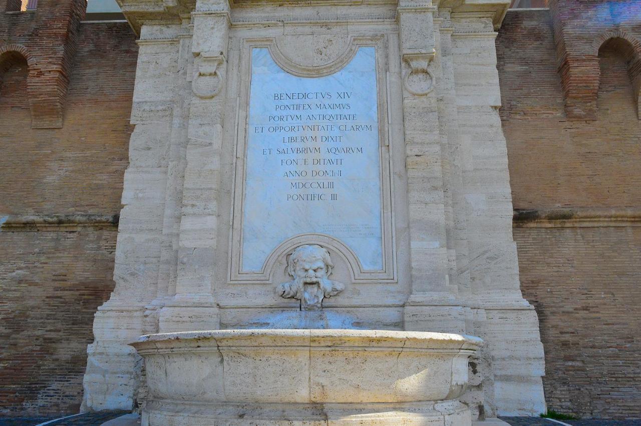 Апартаменты Domus Cavour Чивитавеккья Экстерьер фото
